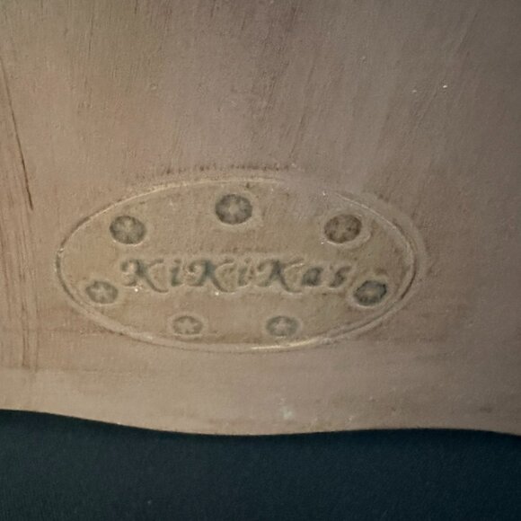 vintage miniature linen closet - Picture 7 of 7